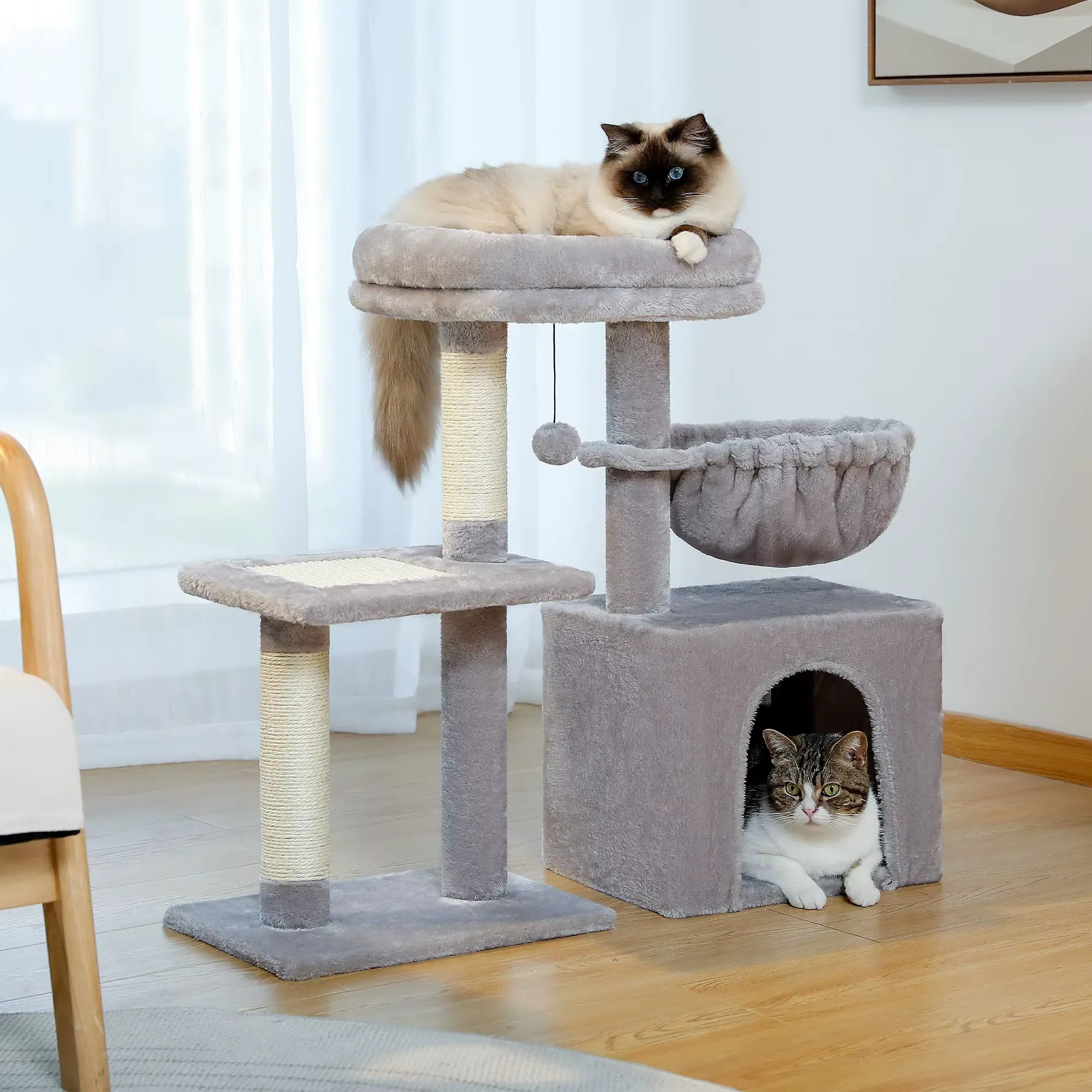 Petit arbre a chat design - Tour d'activité modulable et élégante